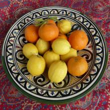 Frisch gepflückte Orangen und Zitronen aus Tunesien - Duft und Geschmack sind wunderbar.
